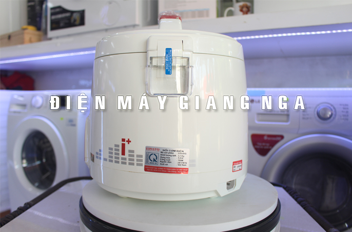 Nồi cơm điện Sato S18-81G 1,8L