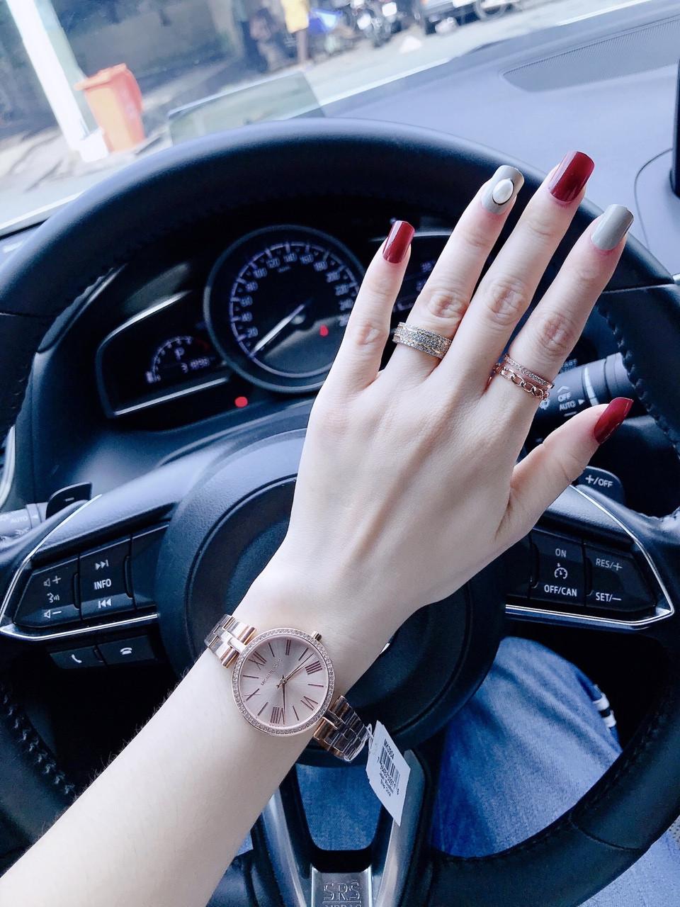 Đồng Hồ Nữ Michael Kors MK3904