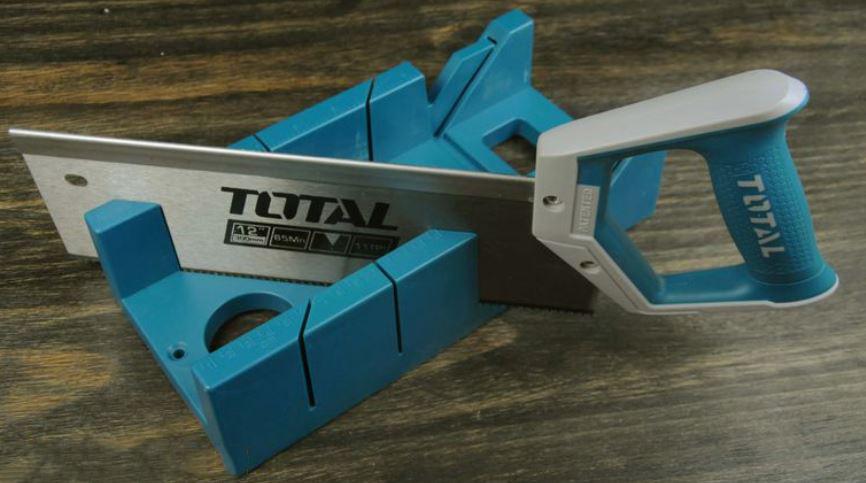 Cưa lá bản lớn Total THT59126B/THT59126