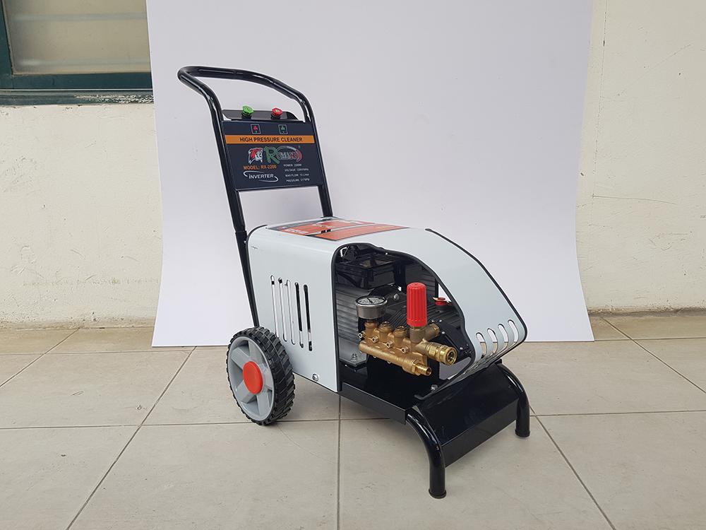 MÁY RỬA XE ROMANO RX-2200