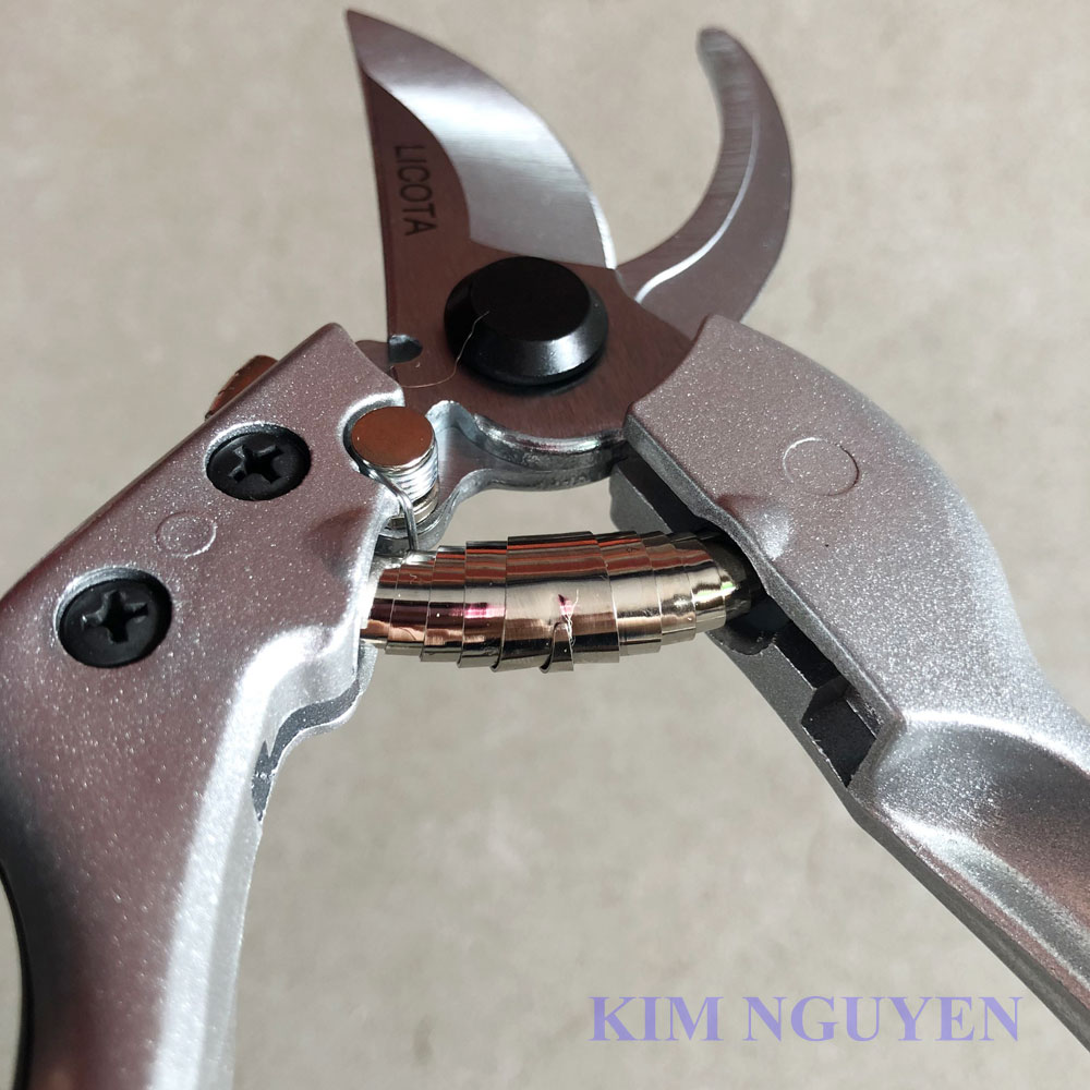 KÉO CẮT CÀNH MỎ CONG LICOTA TGP-00521