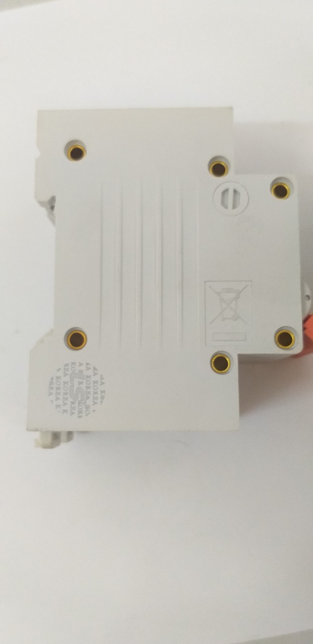 Cầu dao MCB LS BKN - 32A 6kA 2P