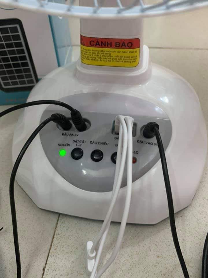 QUẠT SẠC TÍCH ĐIỆN KORICHI KRC-6300