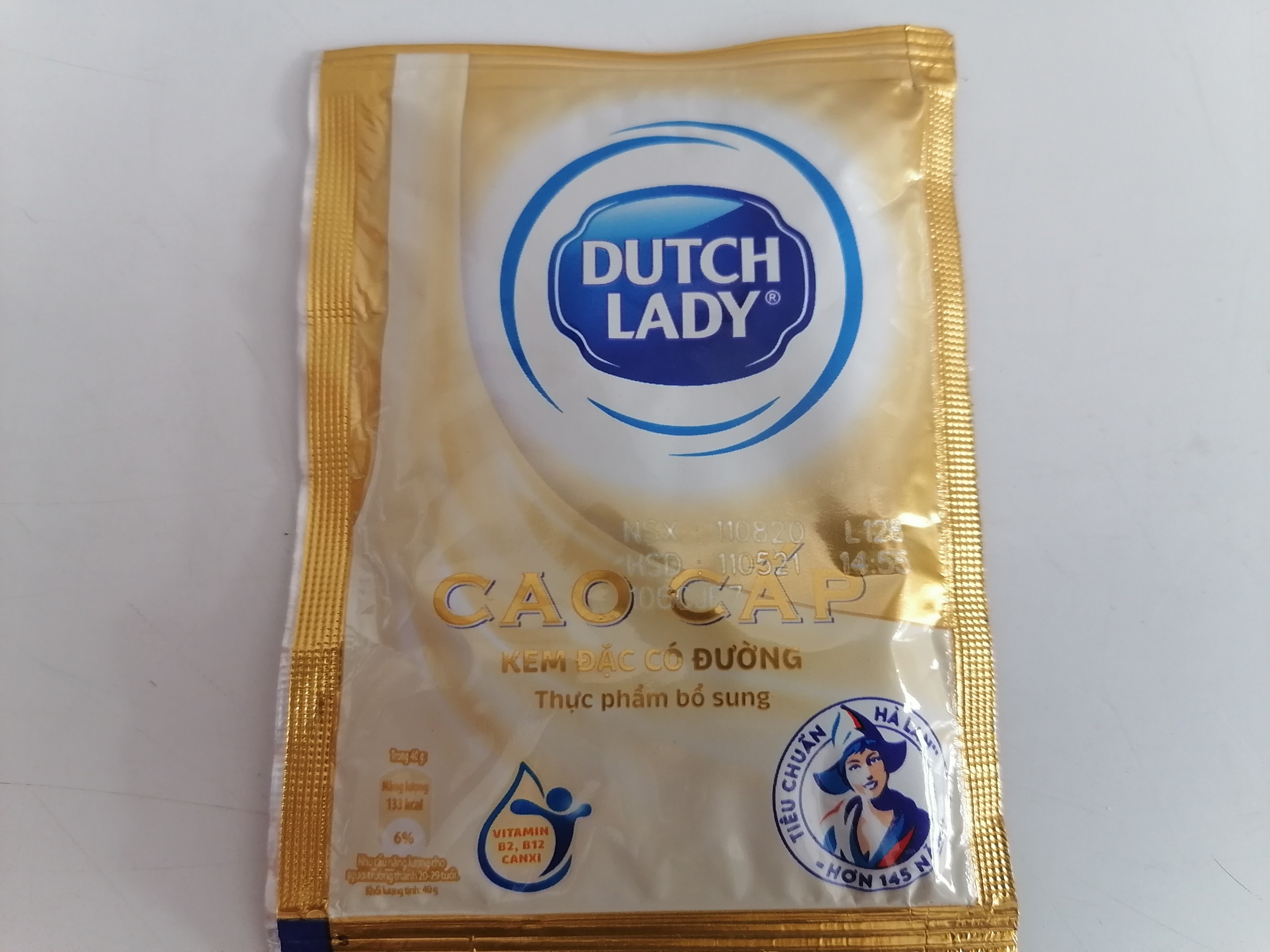 Sữa đặc Dutch Lady 40g lốc 6 gói