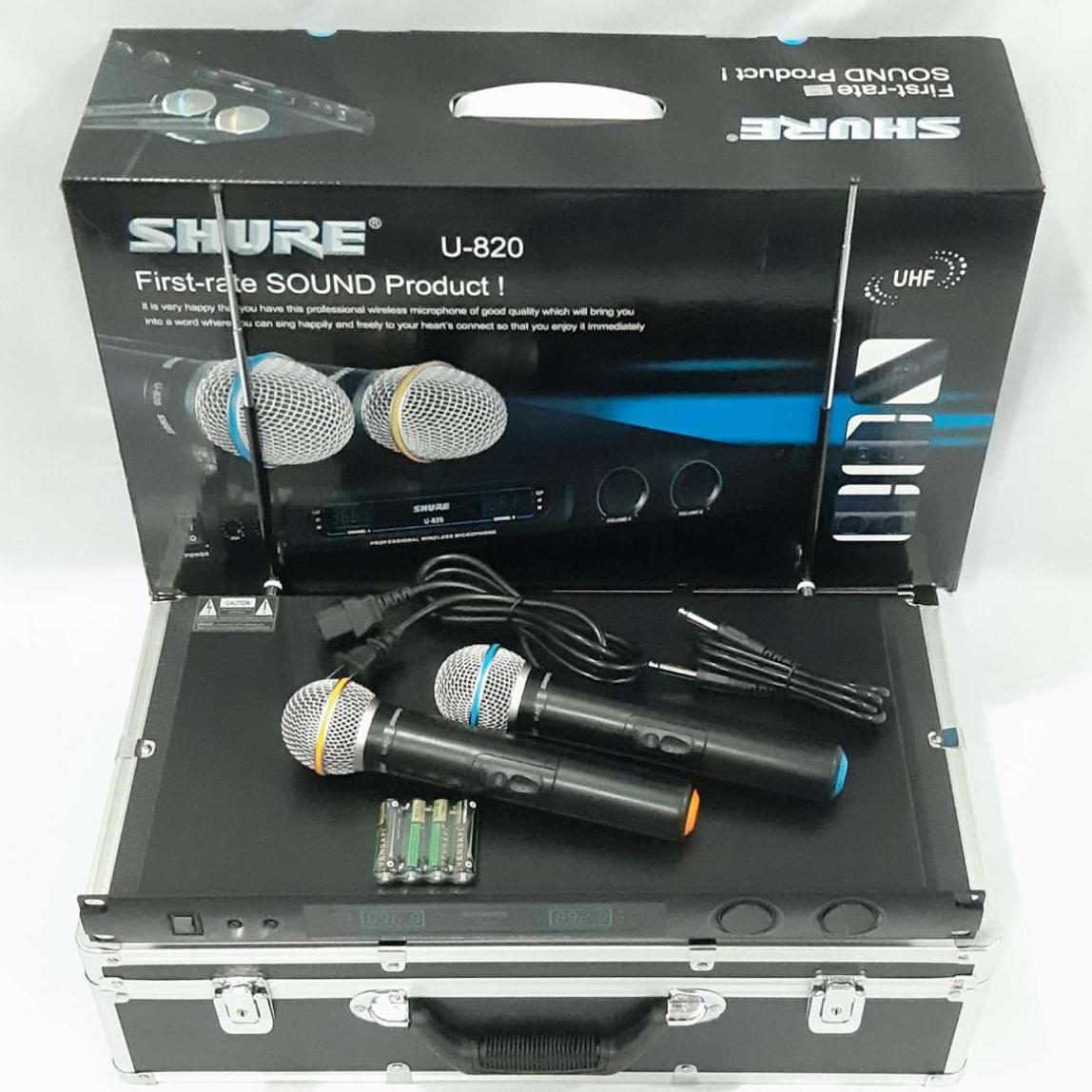 Micro Shure U820