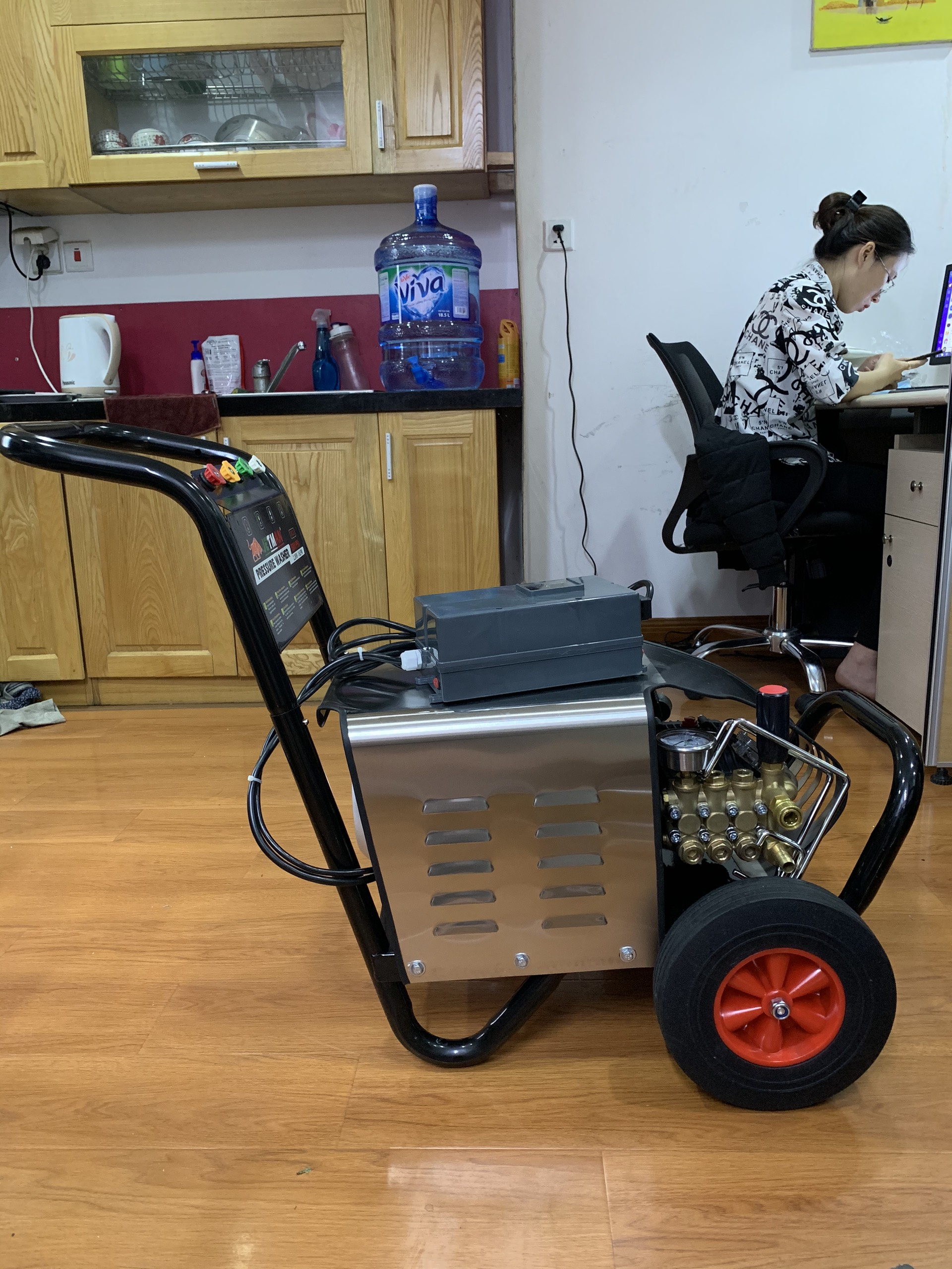 MÁY PHUN XỊT CAO ÁP JETMAN JM22