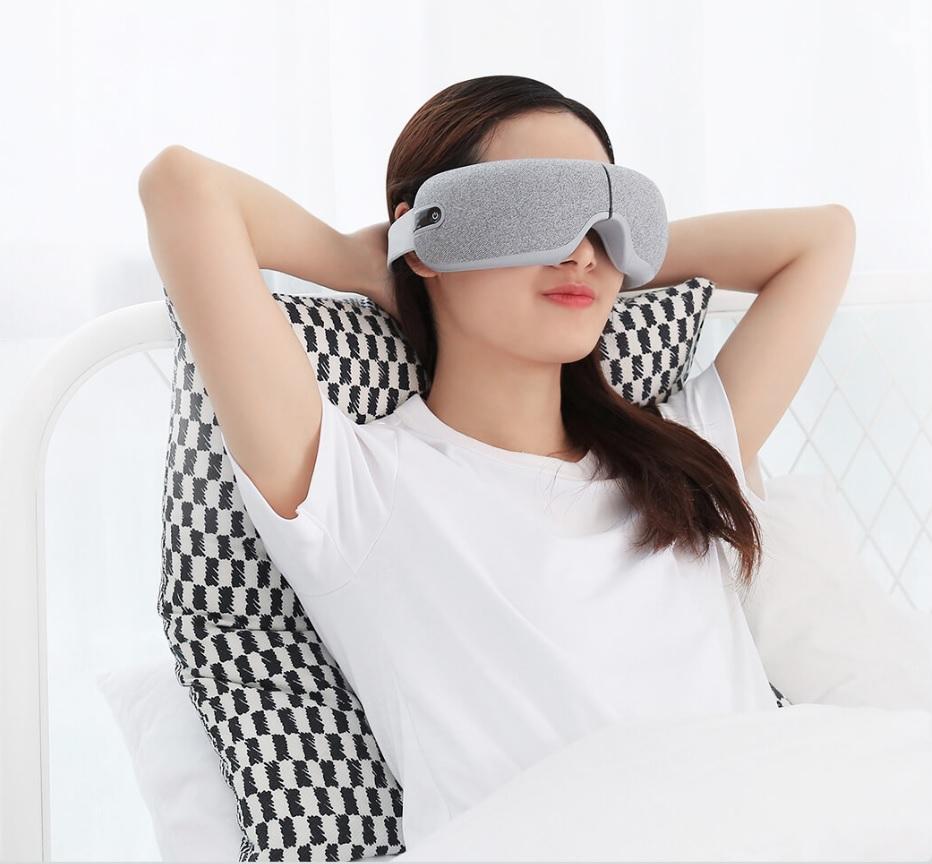 Máy massage mắt Momoda SX322