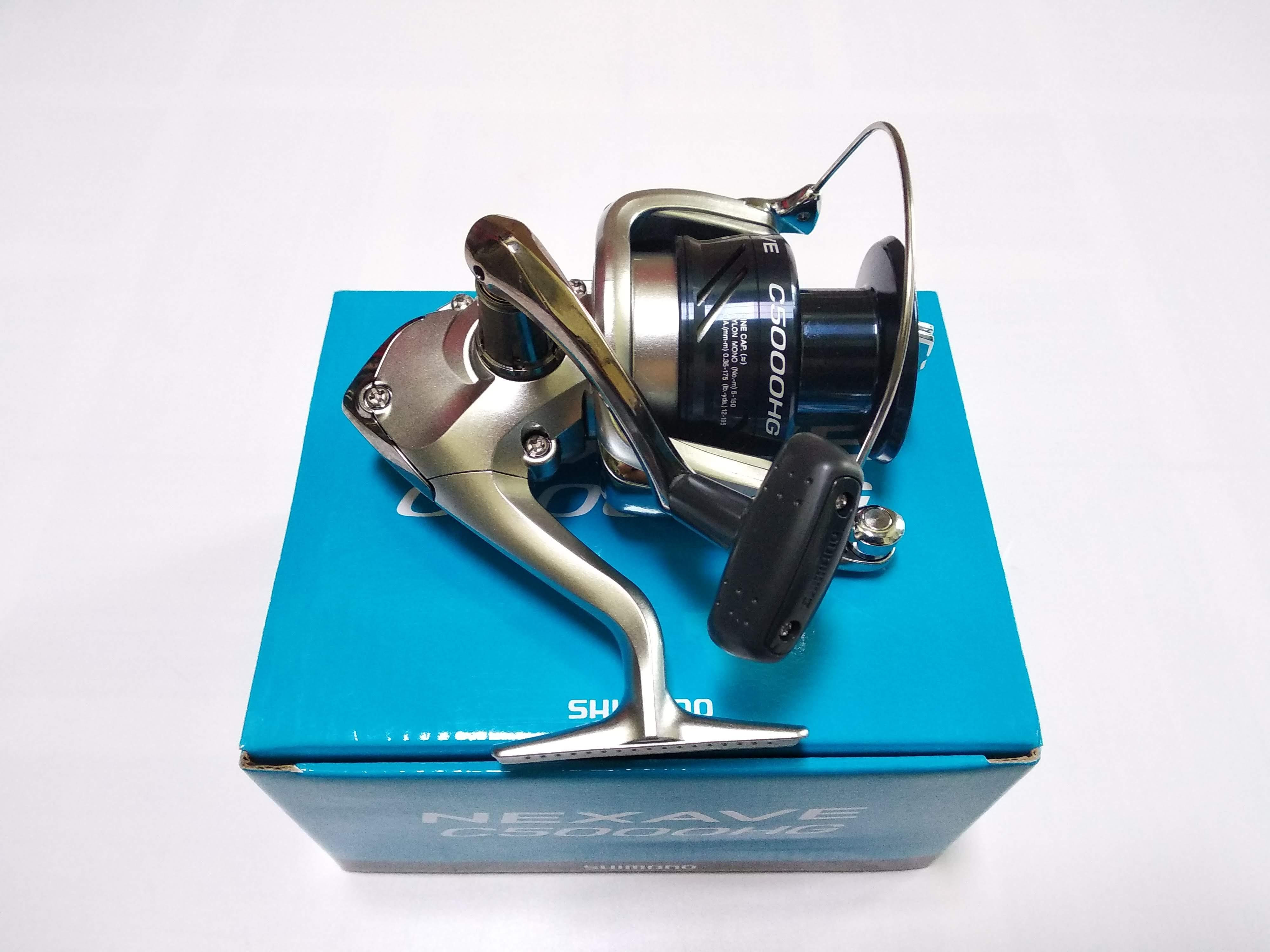 Máy câu cá Shimano C5000HG