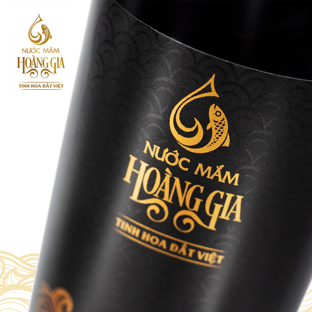 Nước mắm Hoàng Gia