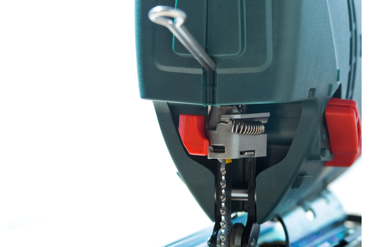 Máy cưa lọng Metabo STEB-70 570W