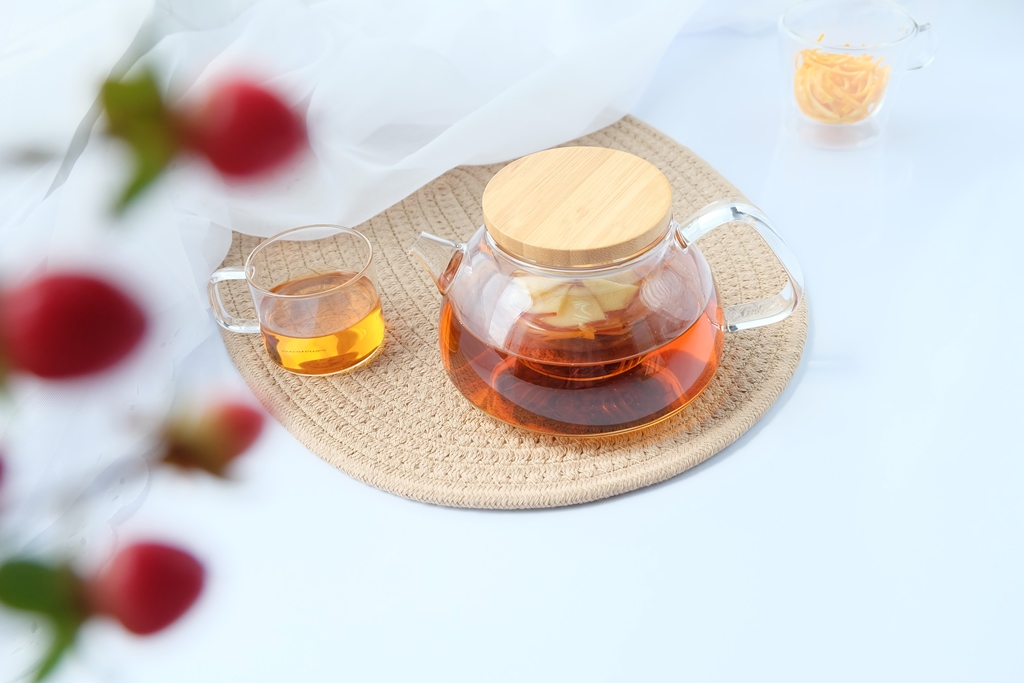 Bình lọc trà hoa thủy tinh Samadoyo S093 0.9L