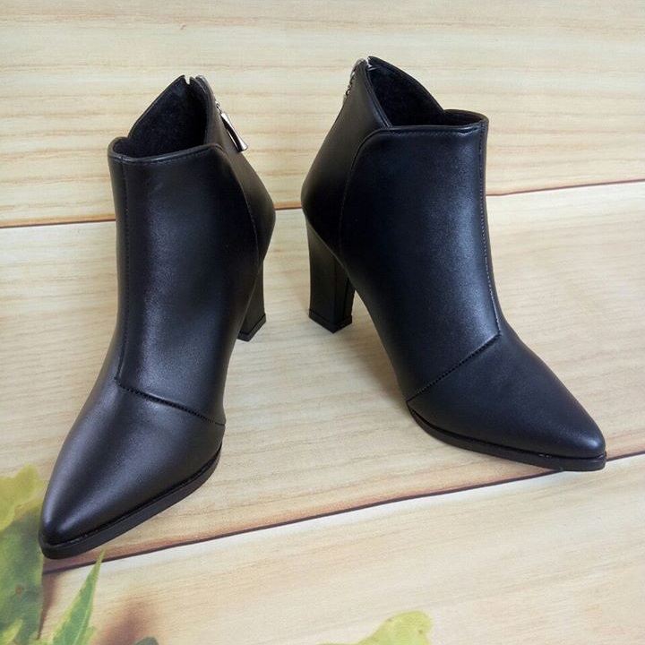 Giày Boot Nữ Rosata RO137