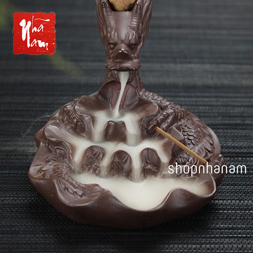 Thác khói trầm hương phi long phun châu