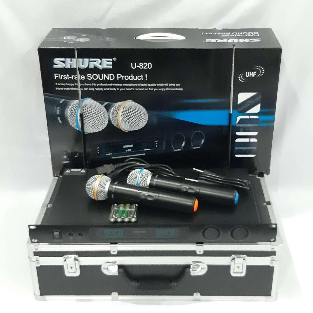 Micro Shure U820