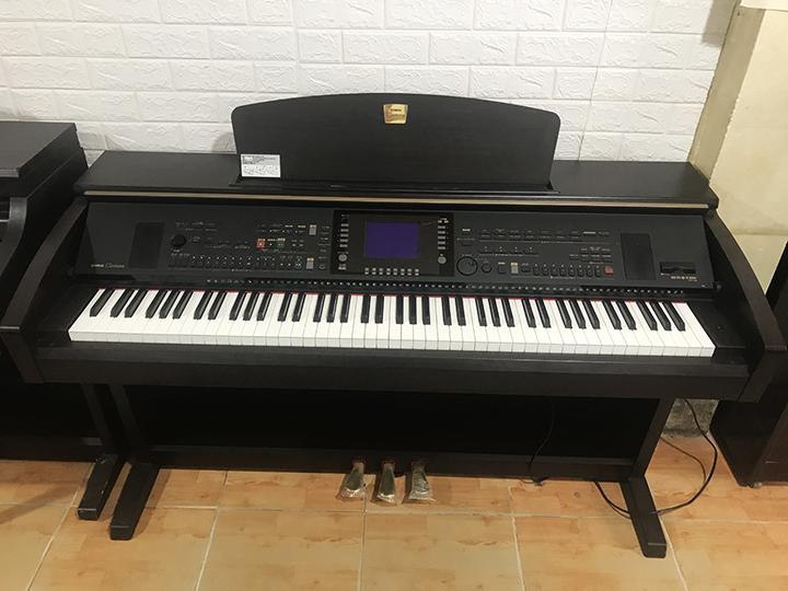 Đàn Piano Yamaha CVP 303