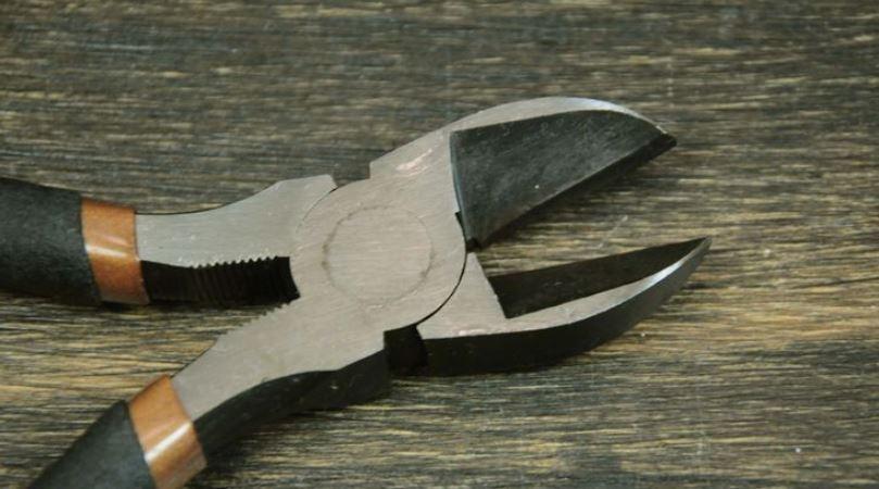 Kìm cắt Crossman 95-204