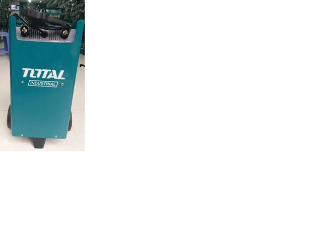 MÁY SẠC BÌNH ĐIỆN ẮC QUI TOTAL TBC2201