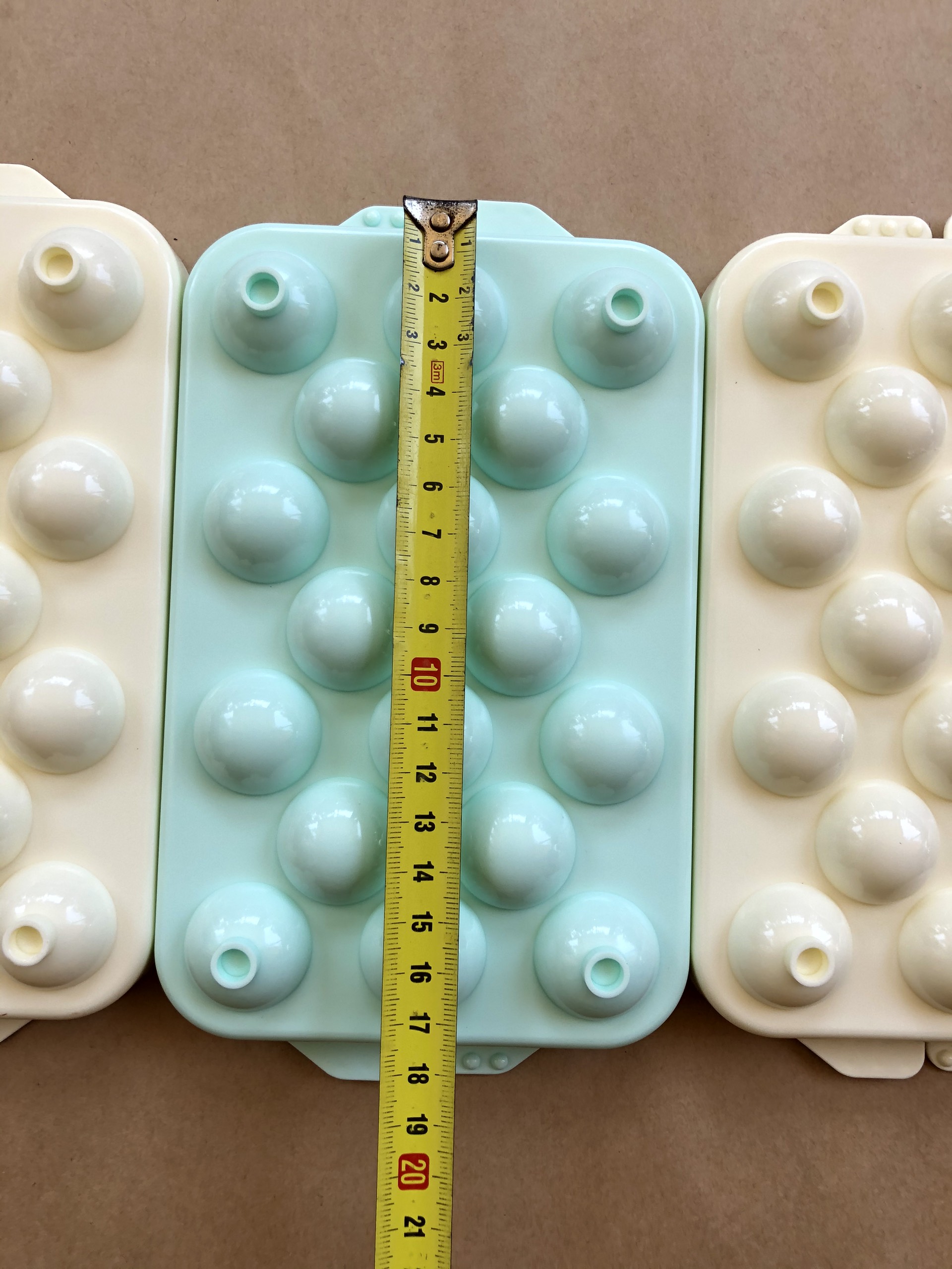 Khuôn làm mochi nước Nhật Bản 4 chiếc