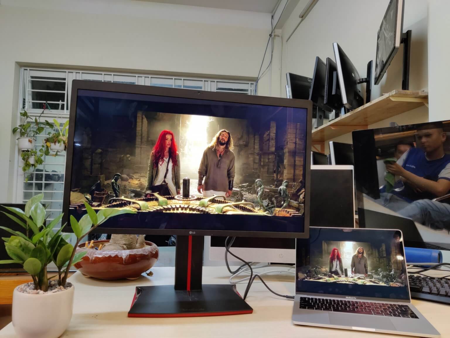 Màn hình LG 27MD5KA 27inch