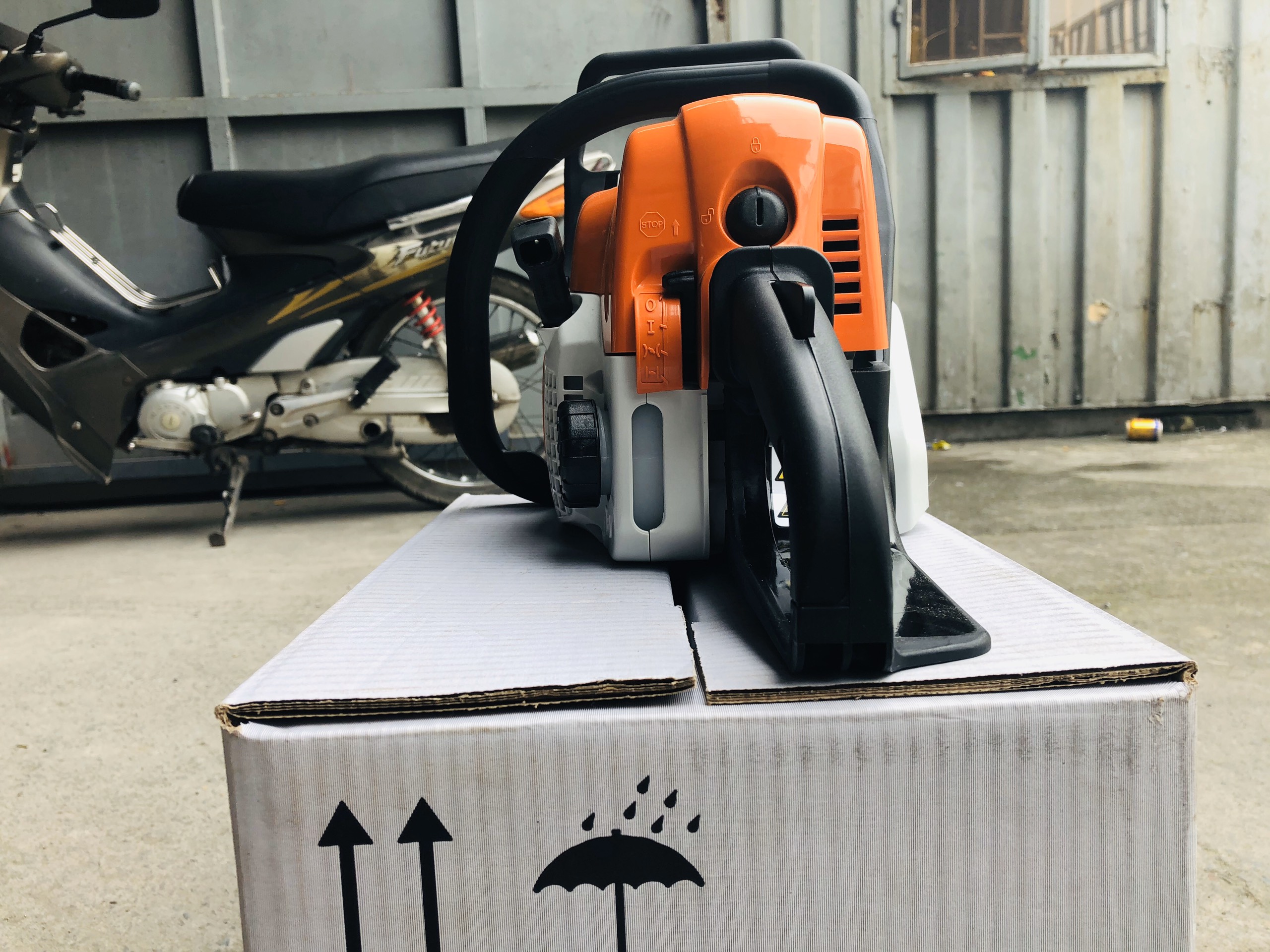 MÁY CƯA XÍCH STIHL MS170