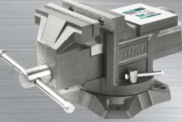 Êtô kẹp 6 inch Total THT6166