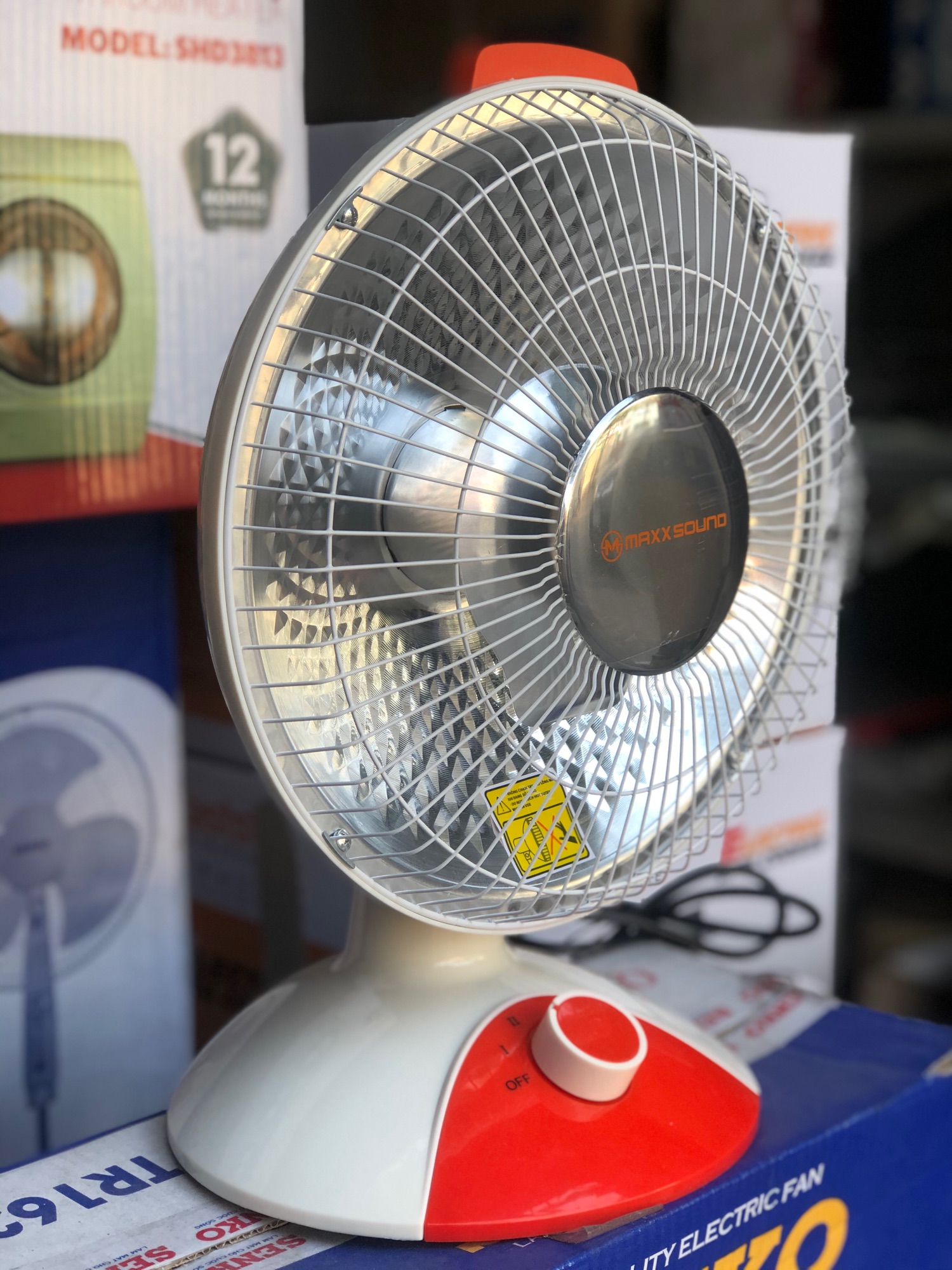 MÁY SƯỞI MAXXSOUND MD12