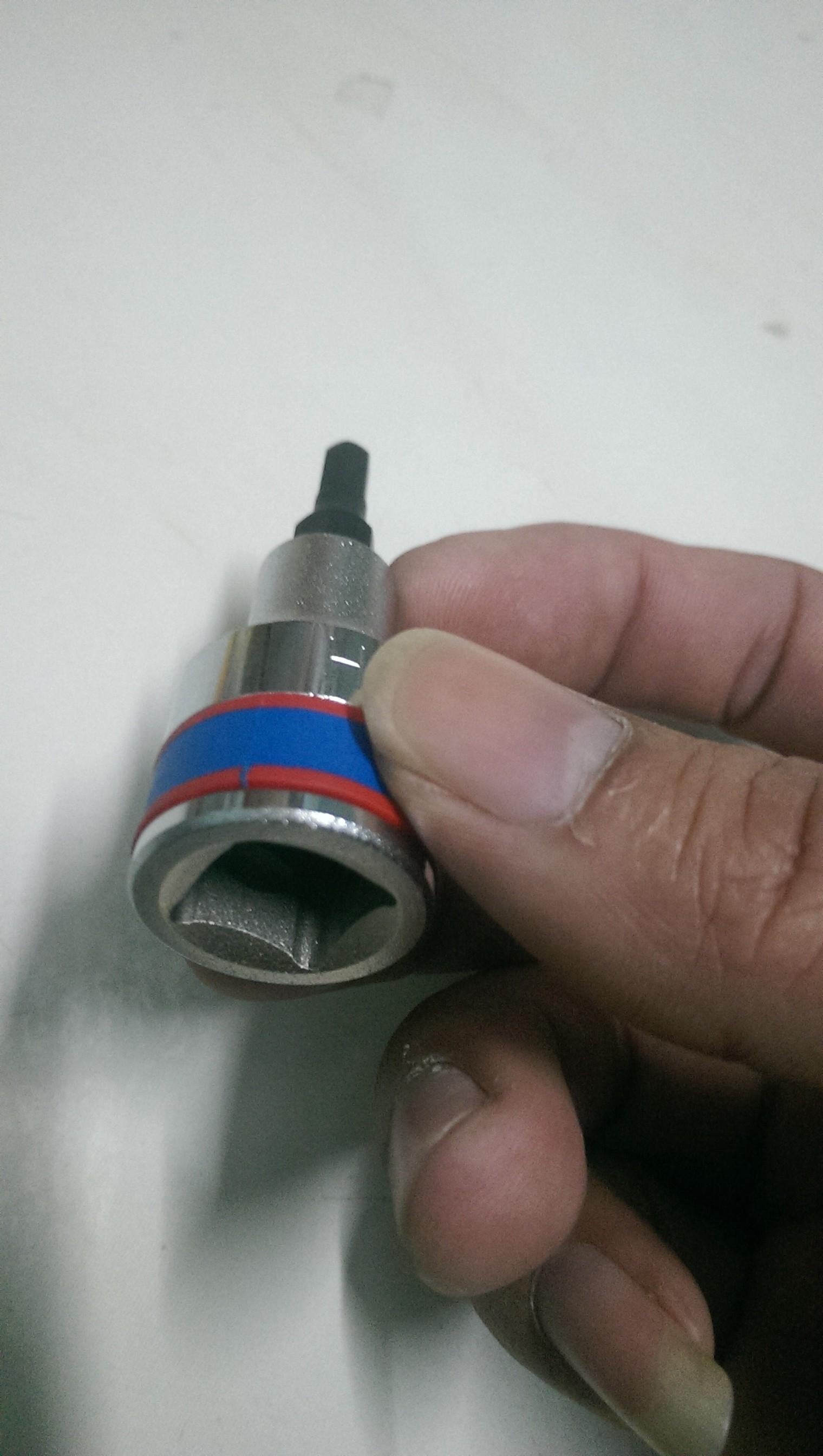 TUÝP LỤC GIÁC KINGTONY 402506