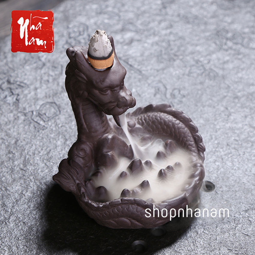 Thác khói trầm hương phi long phun châu