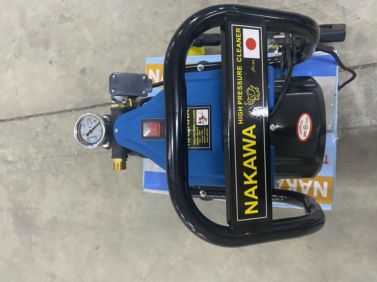 MÁY RỬA XE NAKAWA NK-676