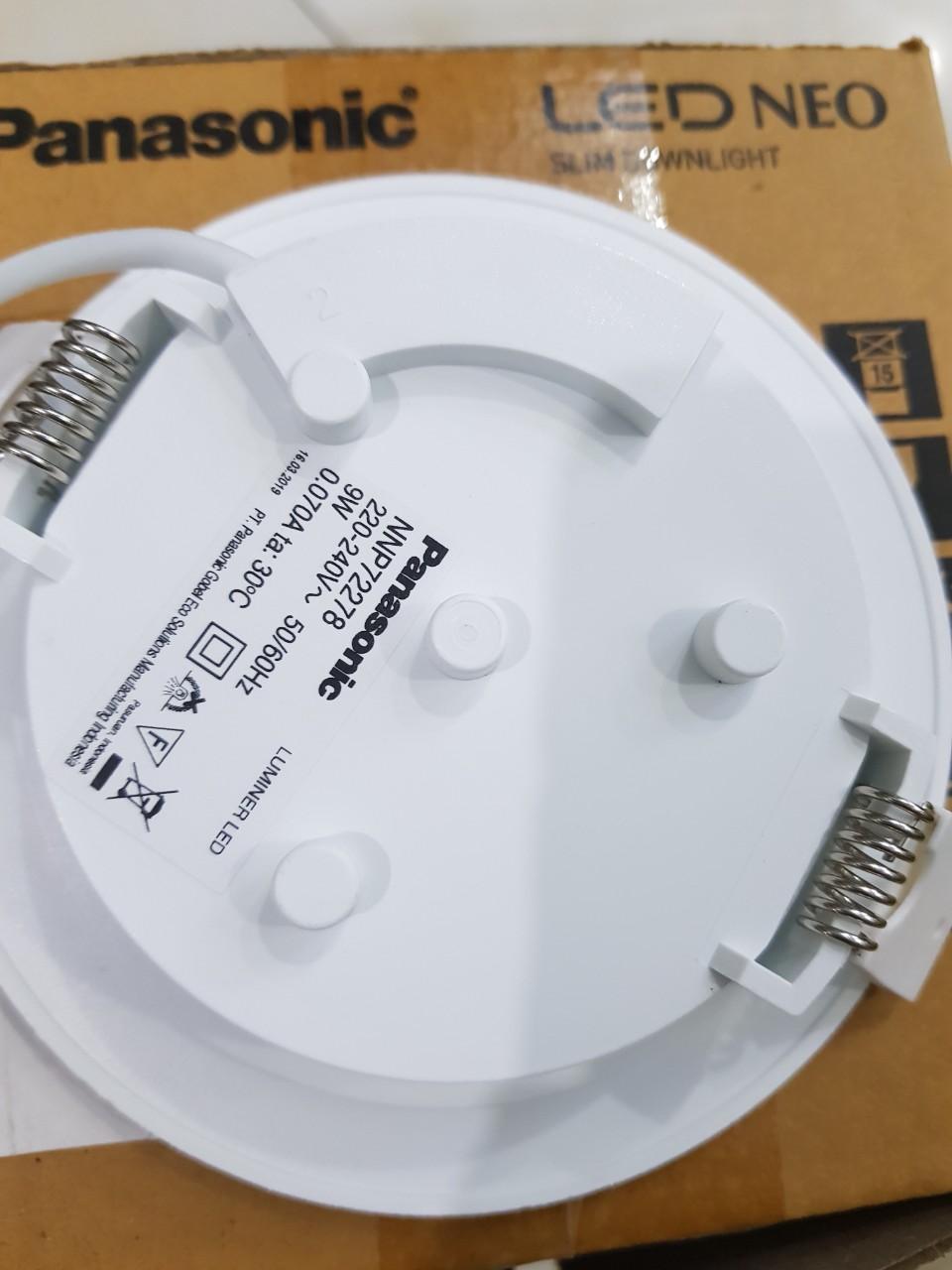 Đèn led âm trần Panasonic NNP72272
