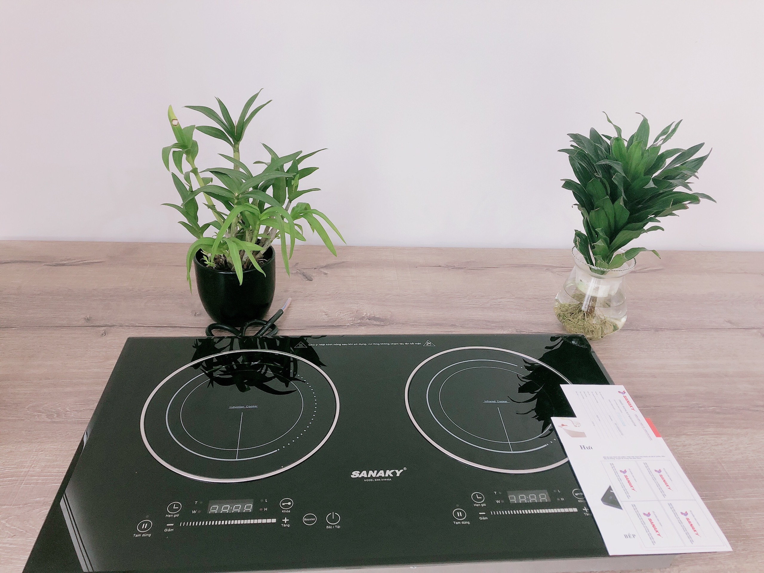 Bếp từ hồng ngoại Sanaky SNK-IHW40A