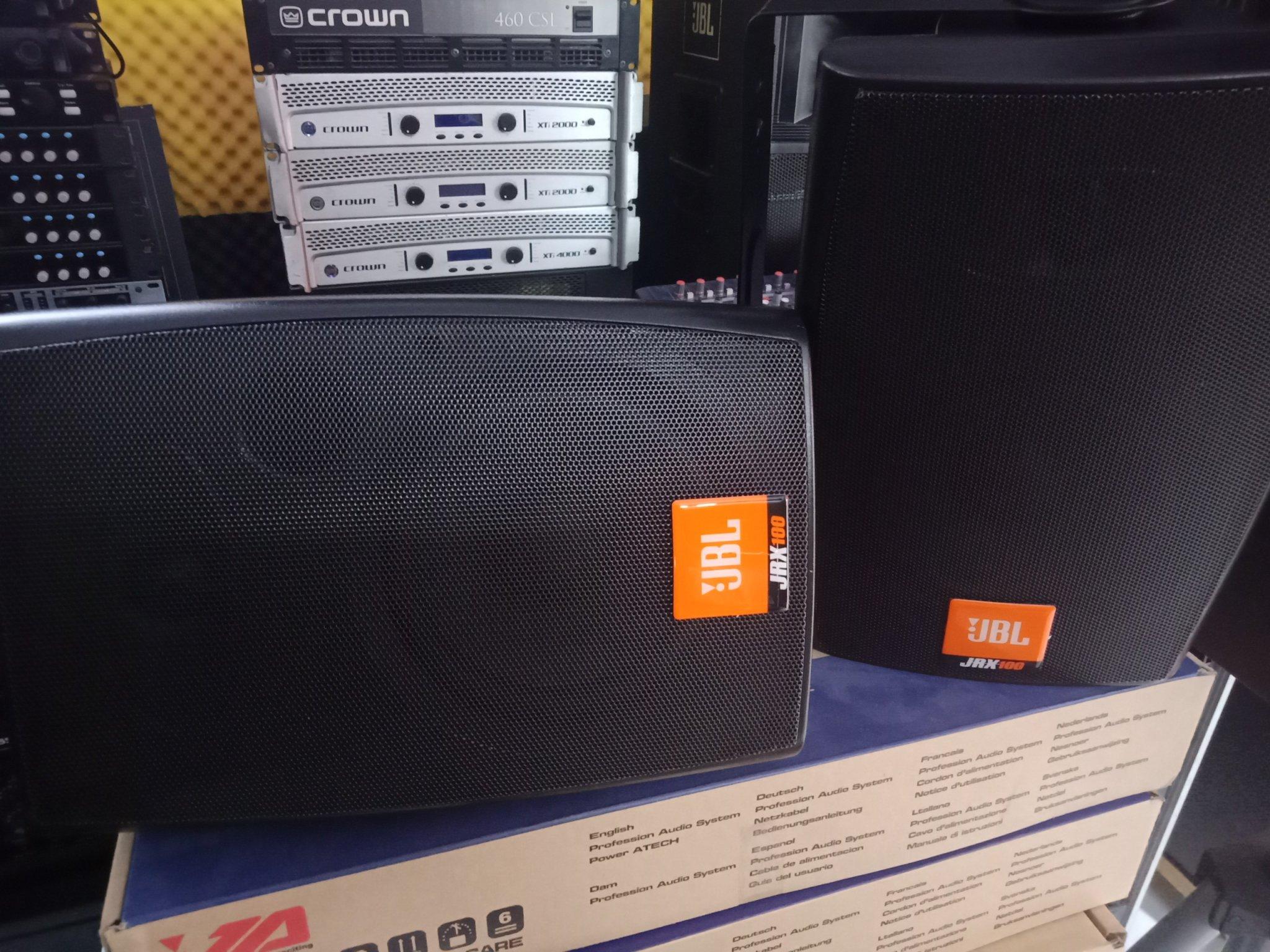 Loa JBL F650