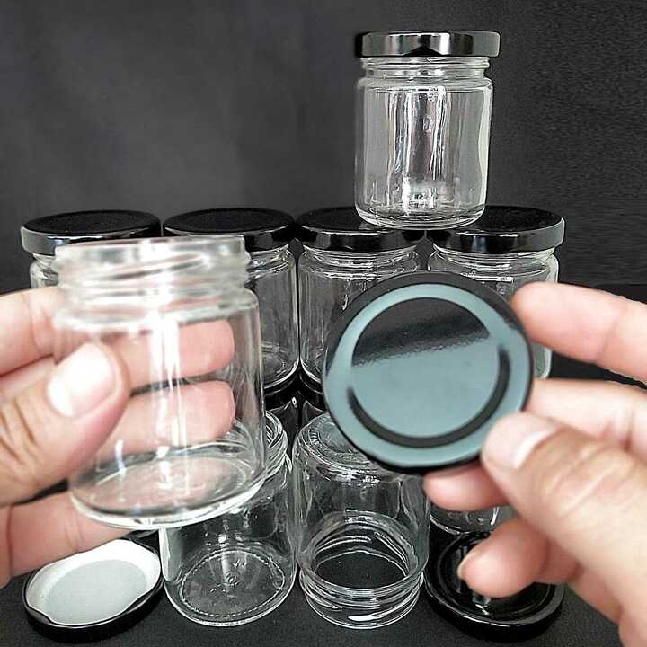 Bộ 8 lọ gia vị có kệ