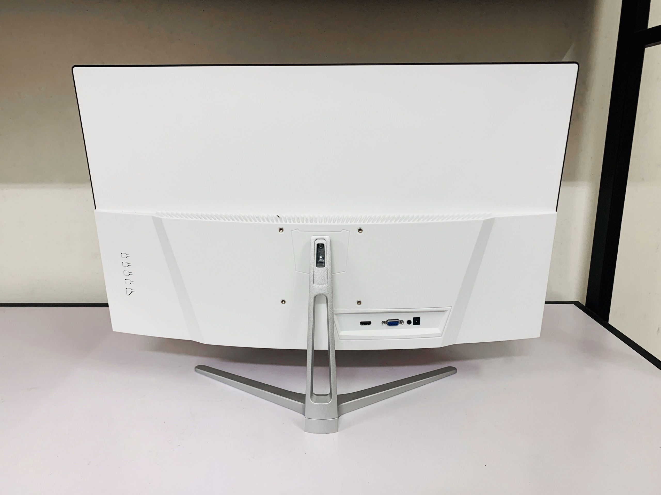 Màn hình máy tính HuGon Q270 - 27 inch