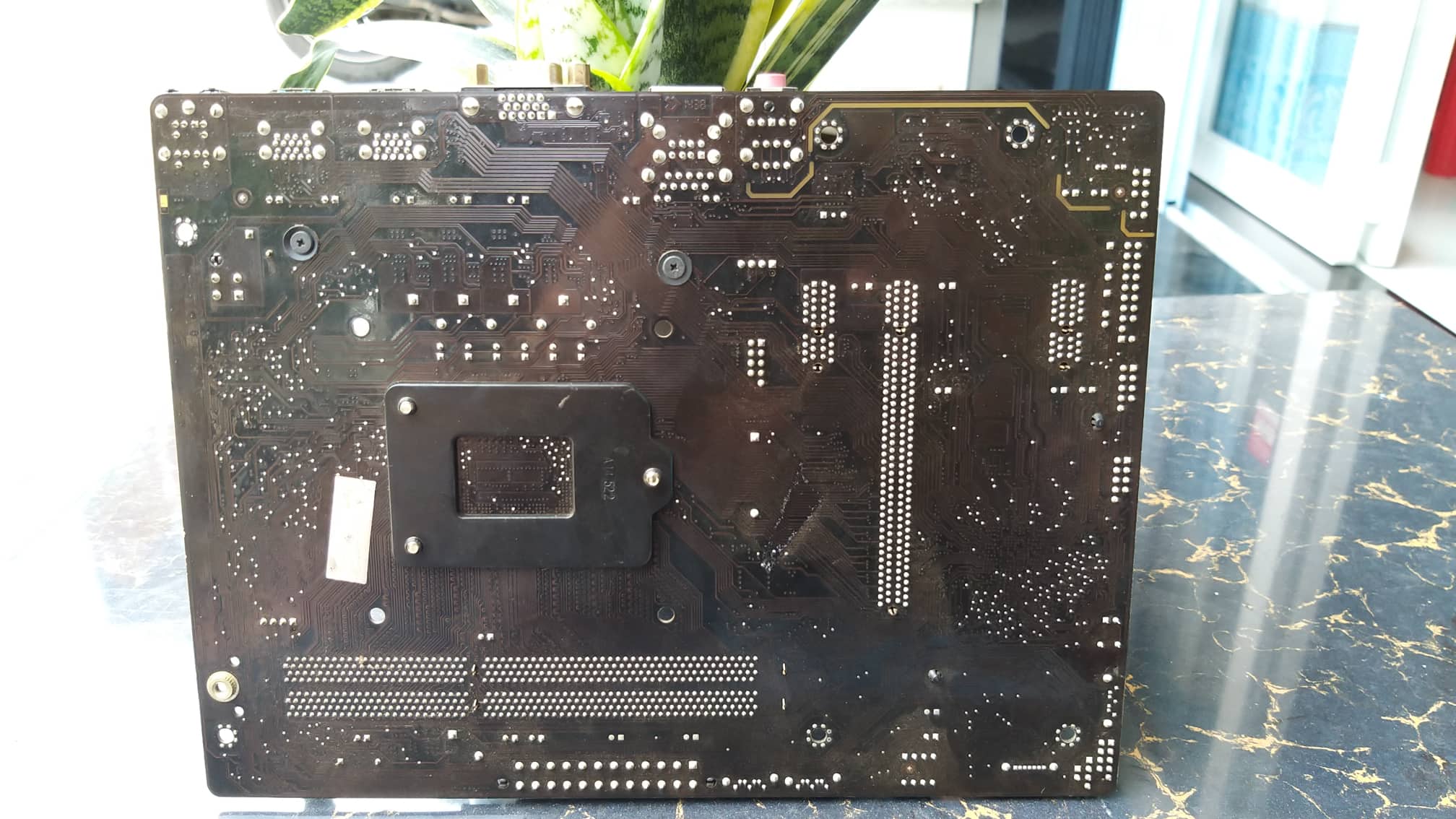 Mainboard ASUS H81M-V PLUS