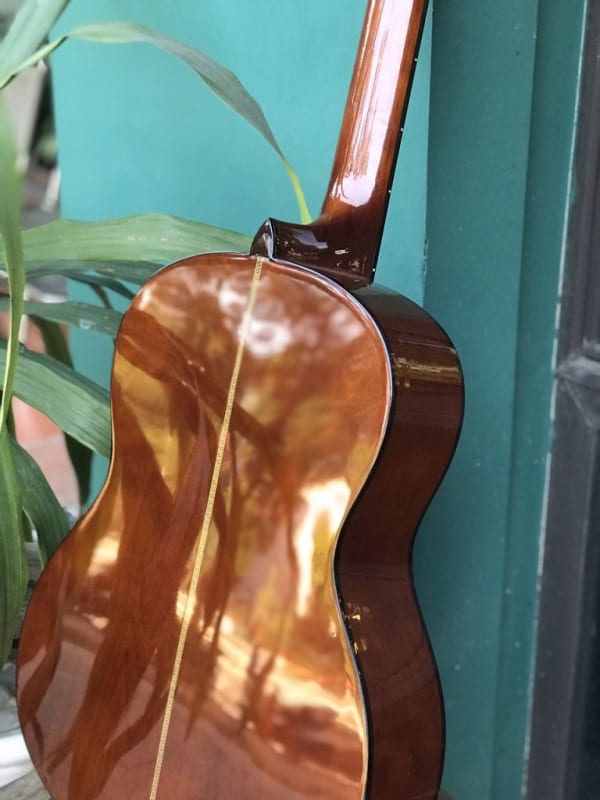 Đàn guitar classic Hohner HC06