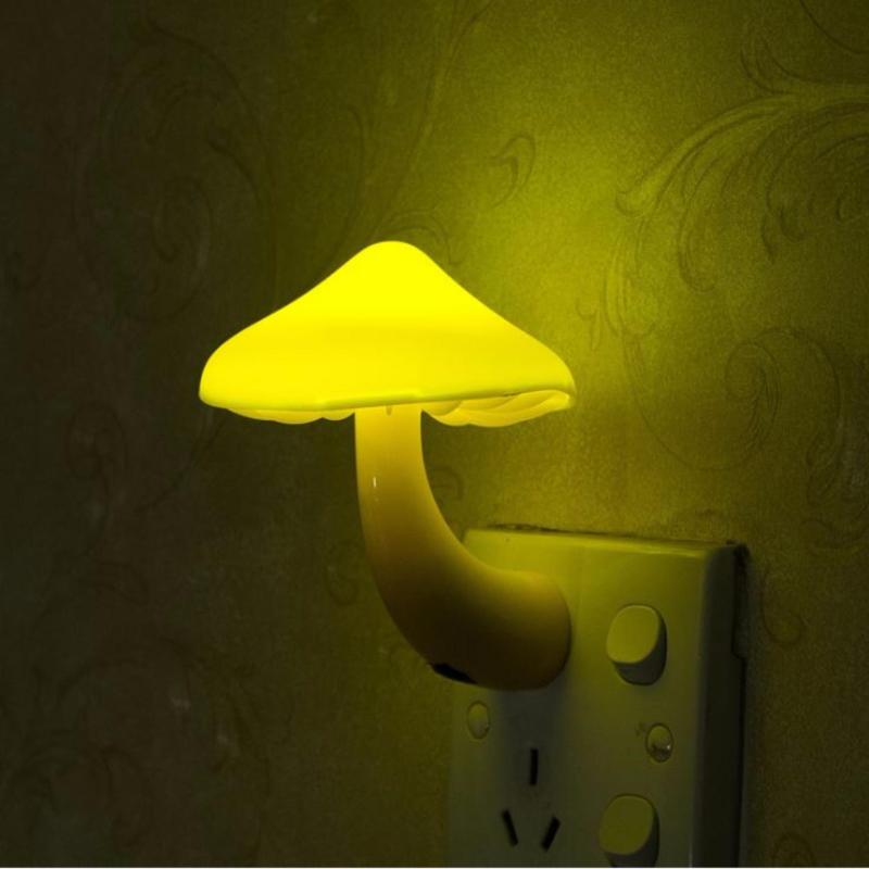Bảng giá Đèn ngủ LED hình nấm cảm biến tự động sáng khi trời tối