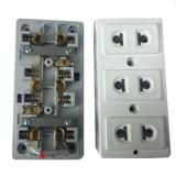 Ổ Cắm Điện Có Màng Che Mt38