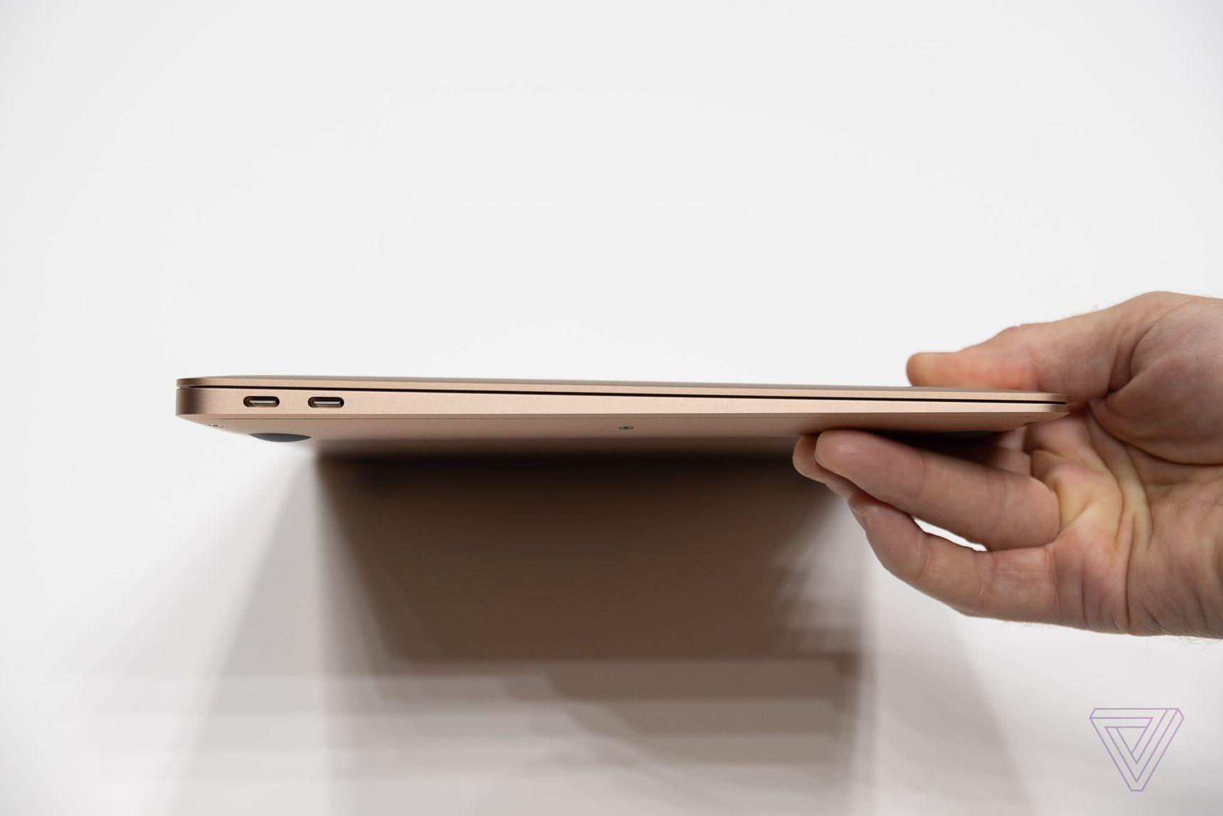 Laptop Apple Macbook MRQN2
