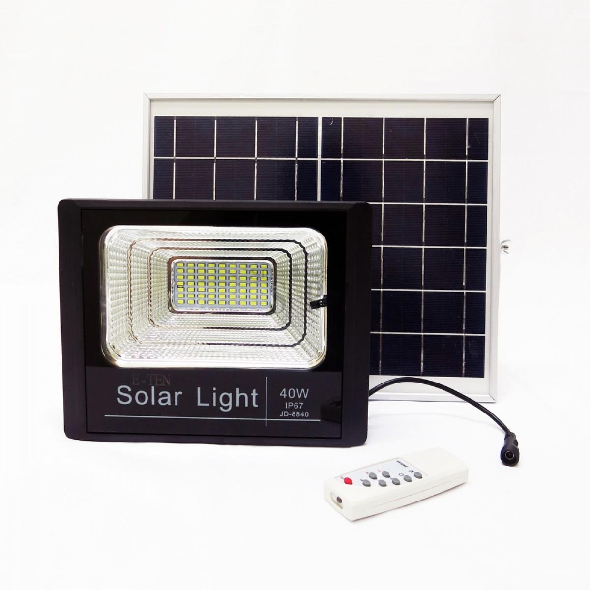 Đèn năng lượng mặt trời Solar VC-8840