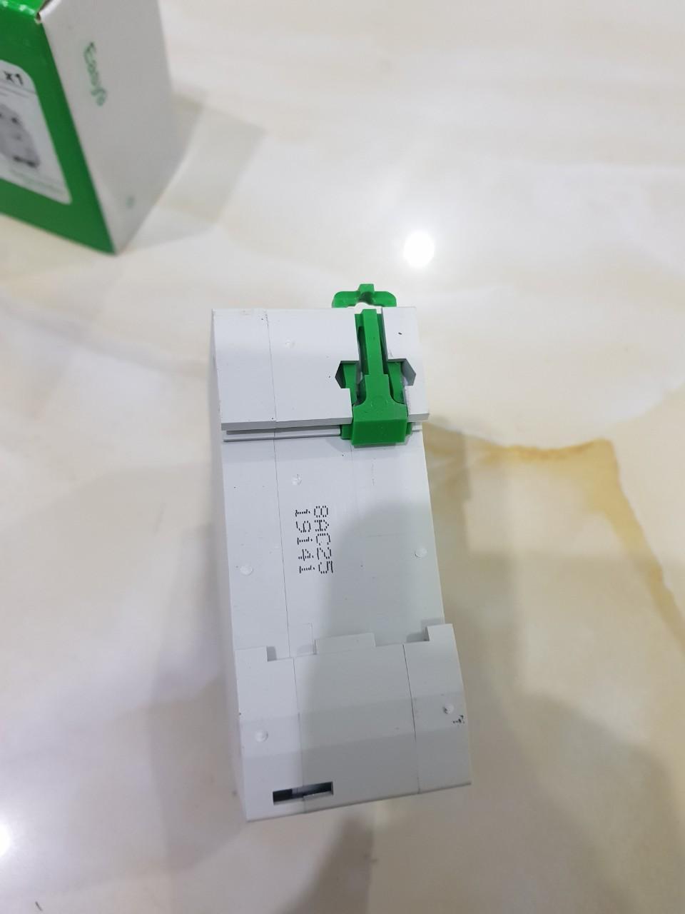 Aptomat - RCBO Schneider 1P+N 25A EZ9D34625