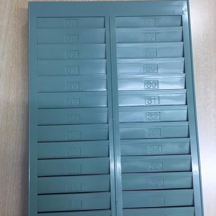 Kệ để thẻ chấm công