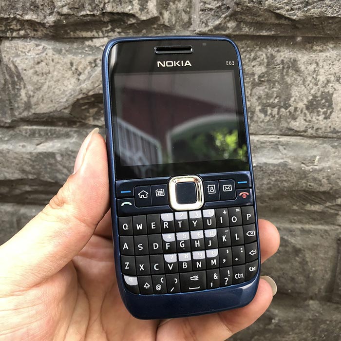 Điện thoại Nokia E63