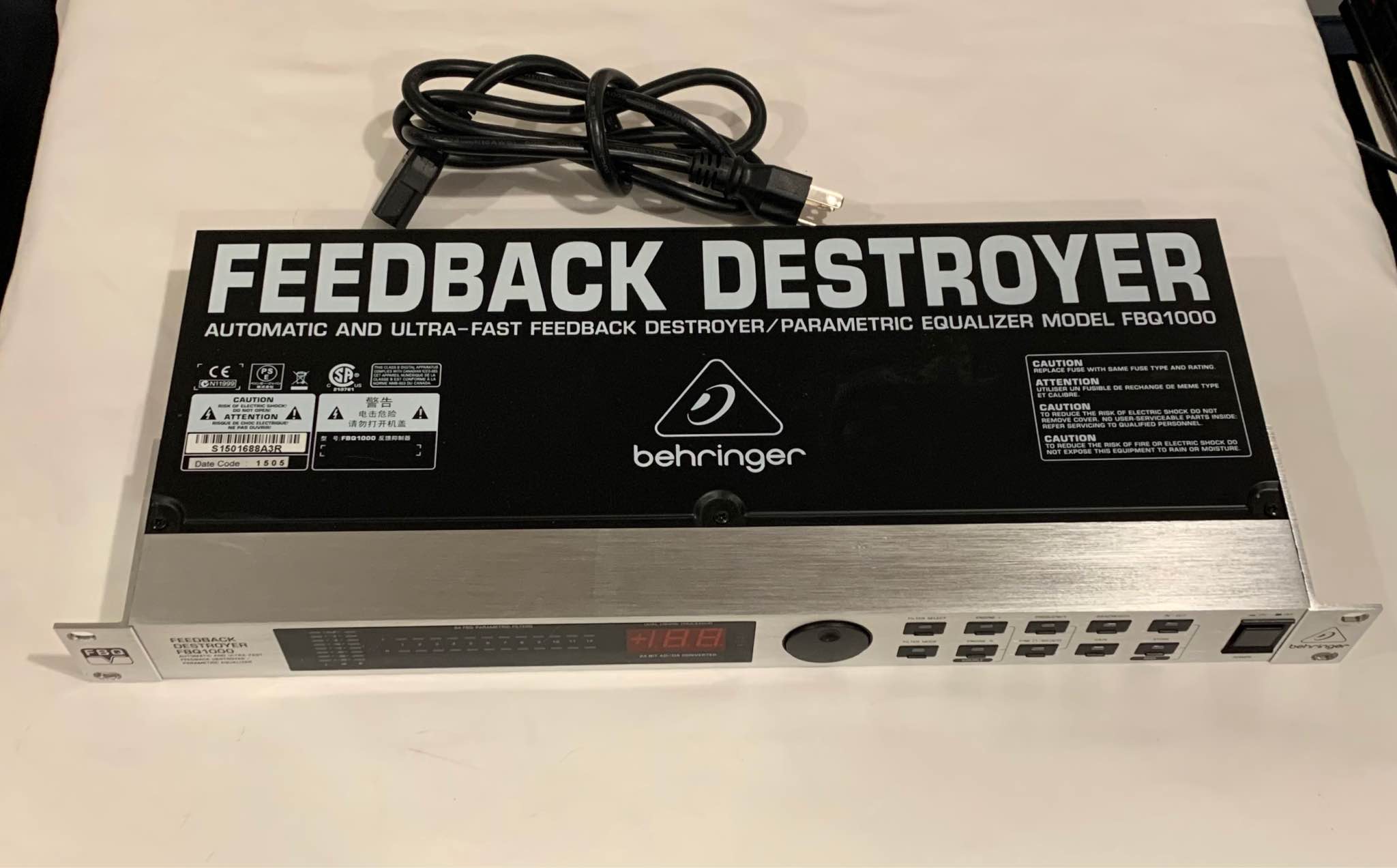 Bộ xử lý phản hồi Behringer FBQ1000