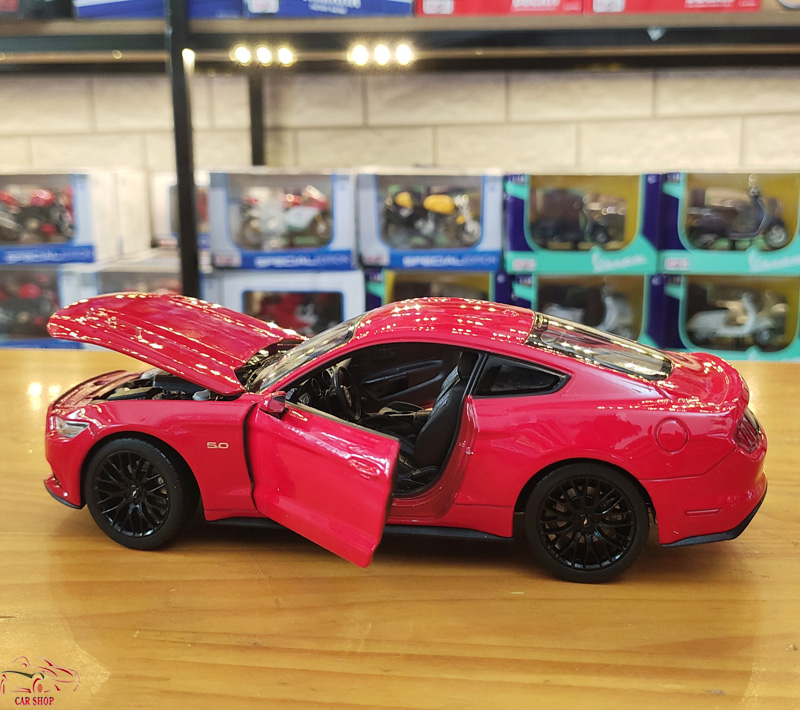 Xe Mô Hình Ford Mustang 2015 1:24 Welly