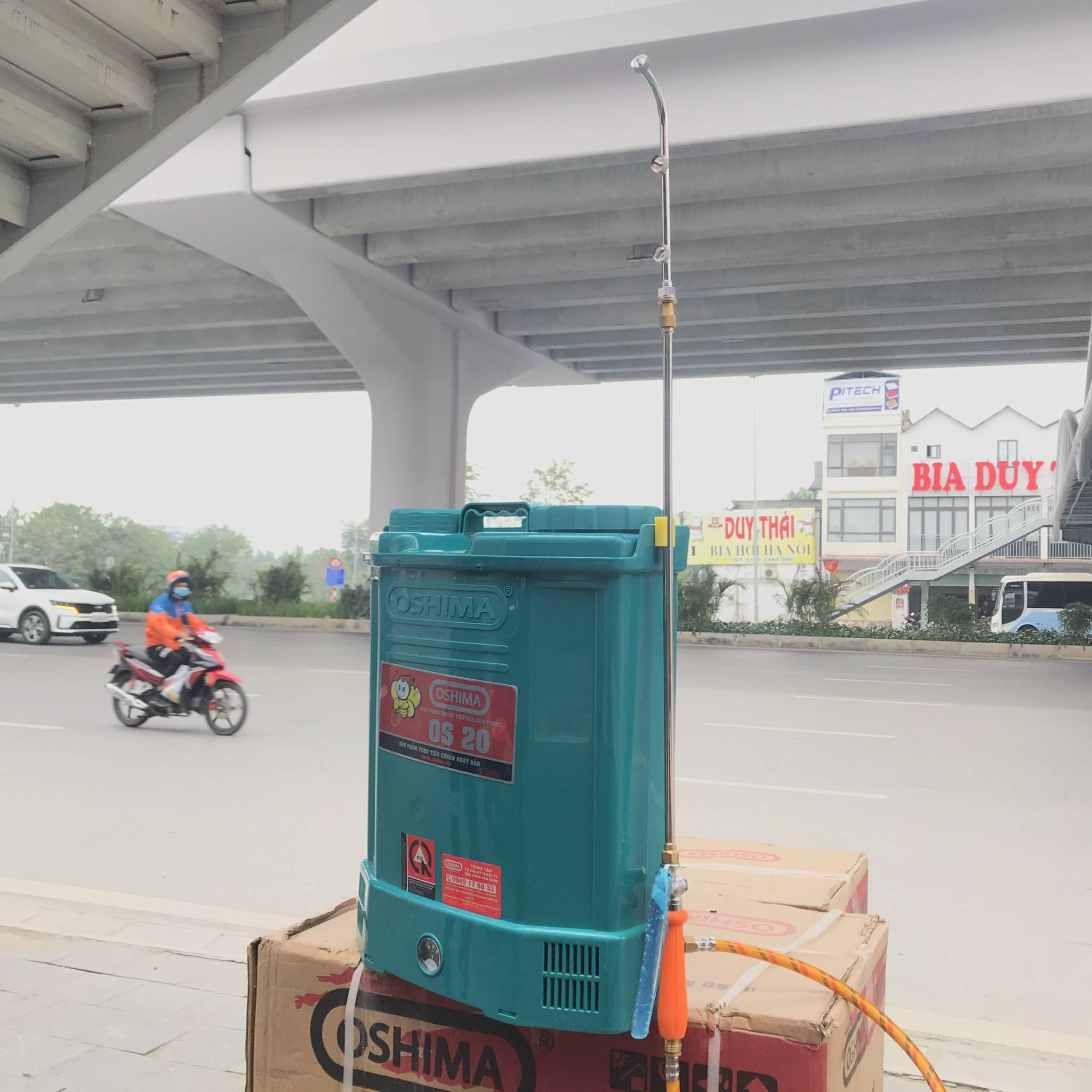 Bình xịt điện Oshima AG-20