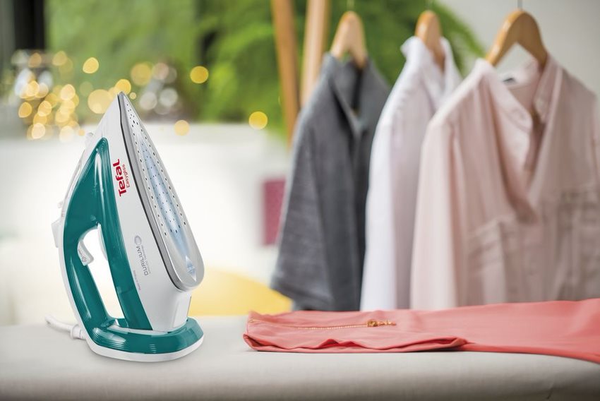 Bàn ủi hơi nước - TEFAL - FV3951E0