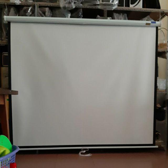 Màn chiếu treo tường Dalite - 96 x 72 inch (2.44mx1.83m)