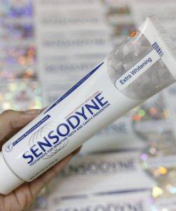 Kem đánh răng Sensodyne Gentle Whitening 184g
