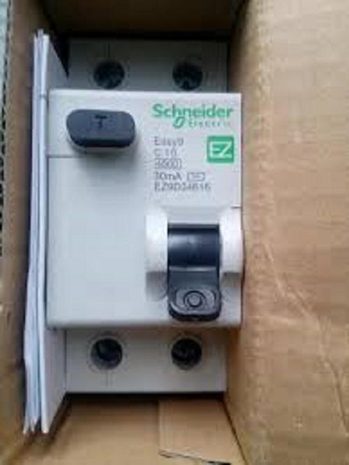 Cầu dao chống giật Schneider 16A EZ9D34616